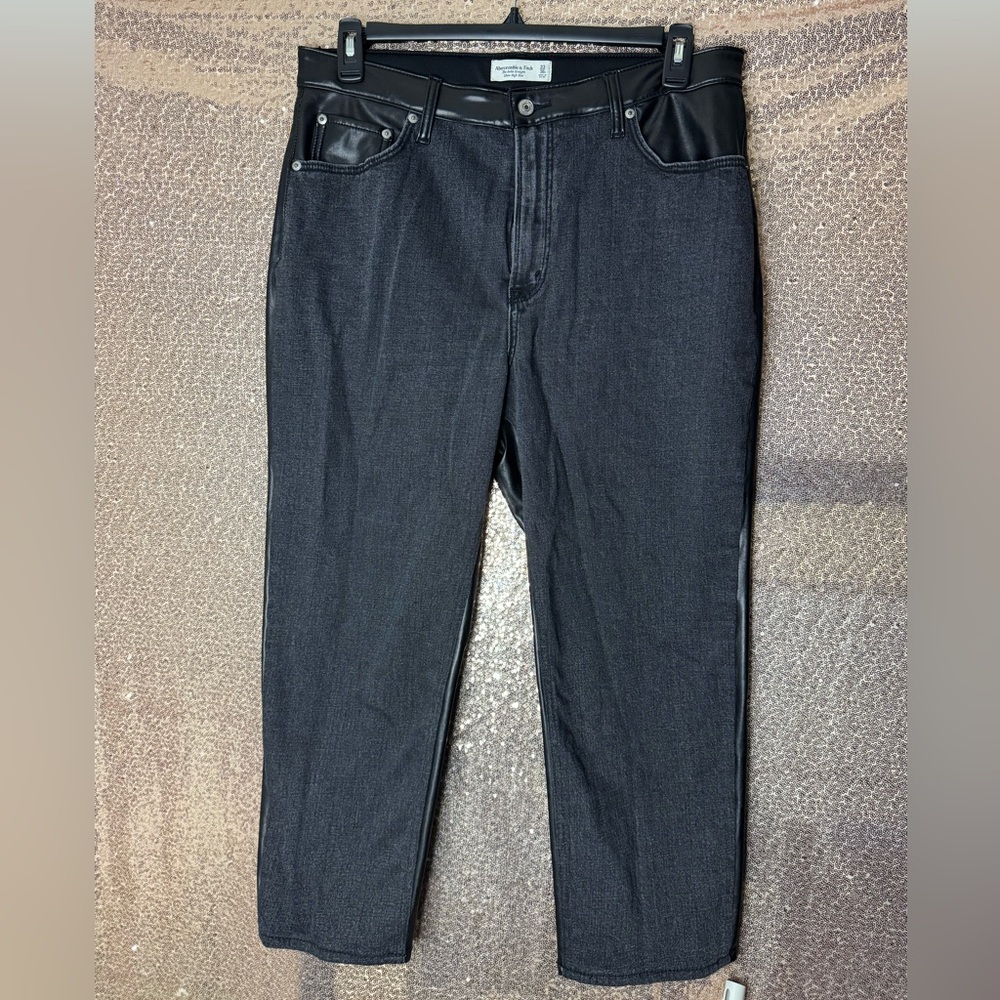 Women’s Abercrombie & Fitch Ankle Straight Ultra High Rise Jeans